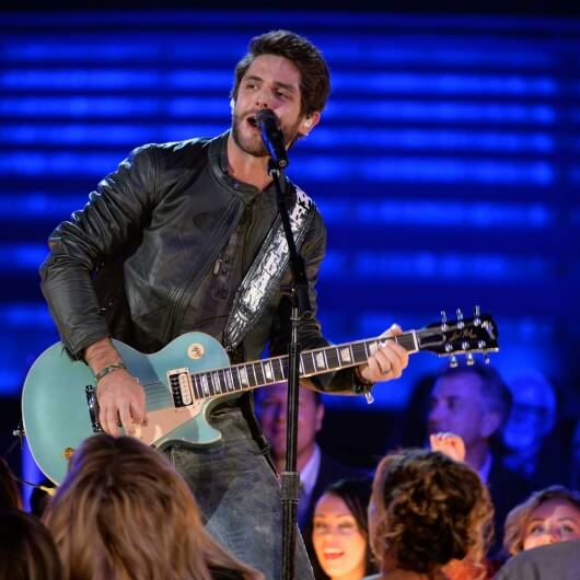 Thomas Rhett Home Team Tour Amex Essentials